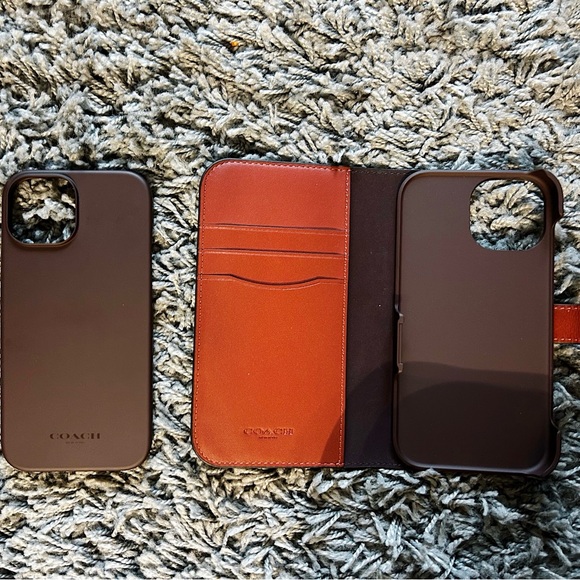 Genuine leather Coach iPhone case for 15/14/13 - Picture 4 of 4